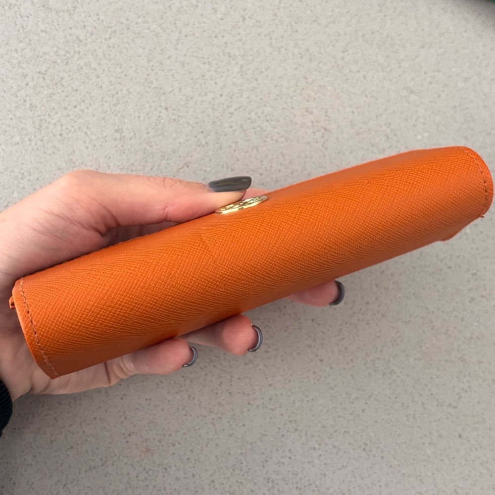 TORY BURCH ORANGE SMALL SKINNY AUTHENTIC EYEGLASSES CASE - Picture 5 of 7